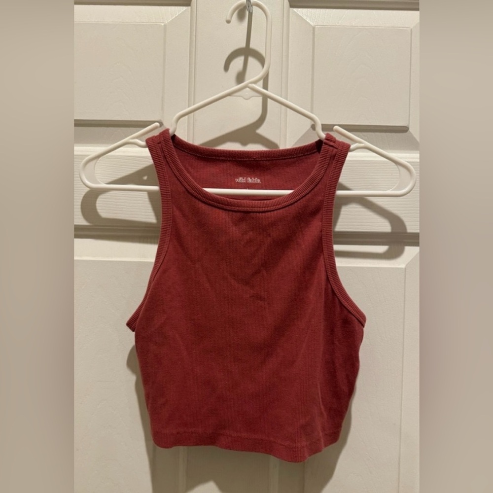 Wild Fable crop tank top size large